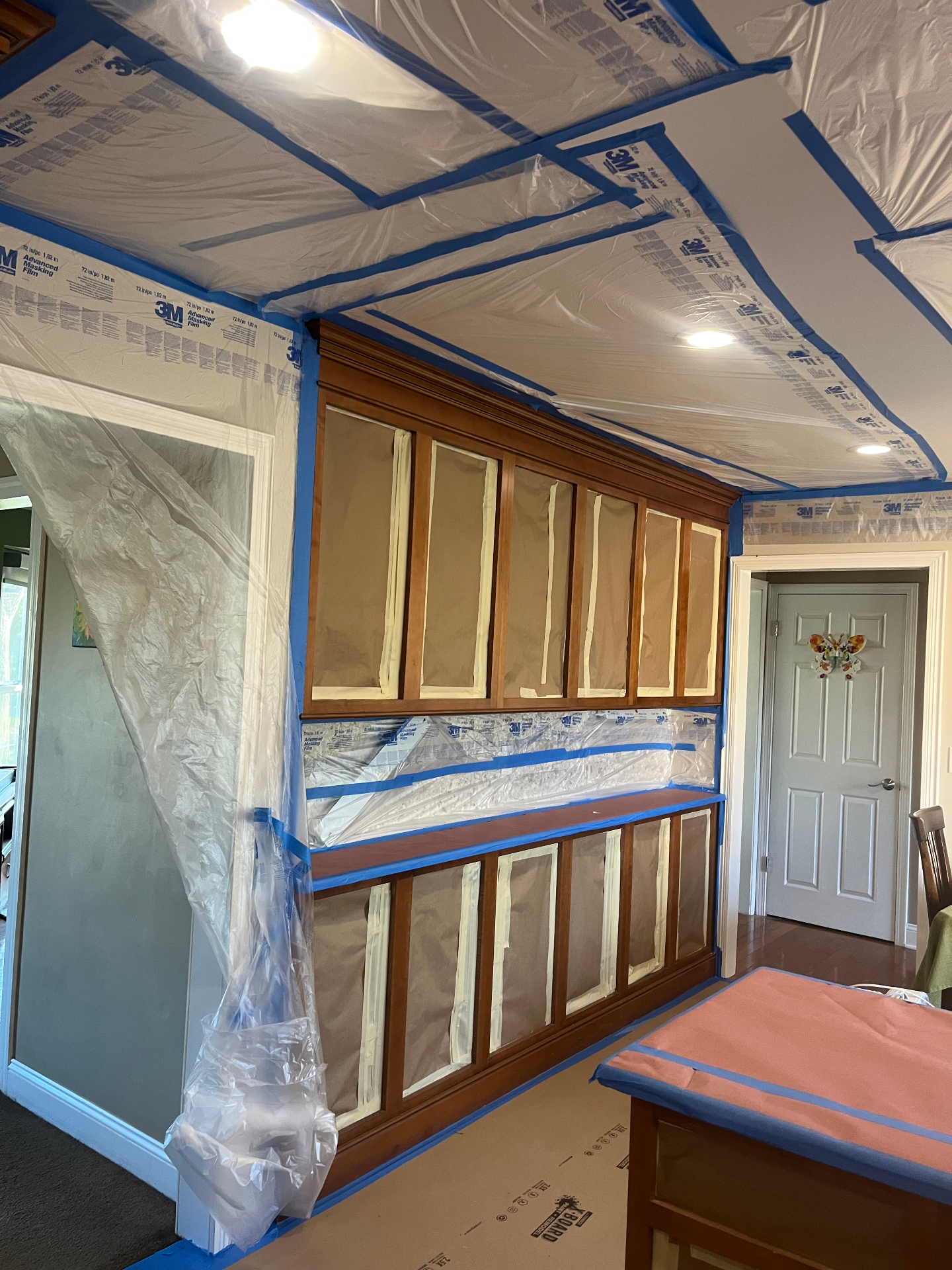 Built-in cabinets repaint — Before
